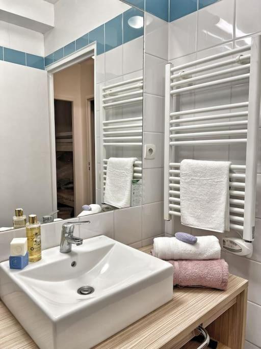 Appartement Tout Confort, Piscine Et Acces Plage Sanary-sur-Mer Exterior foto